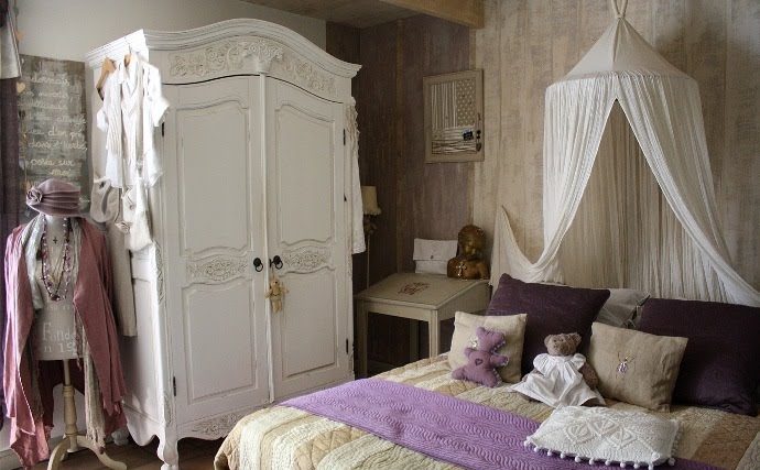 Dormitorio bohemio de toques clásicos Dormitorio bohemio de toques clásicos